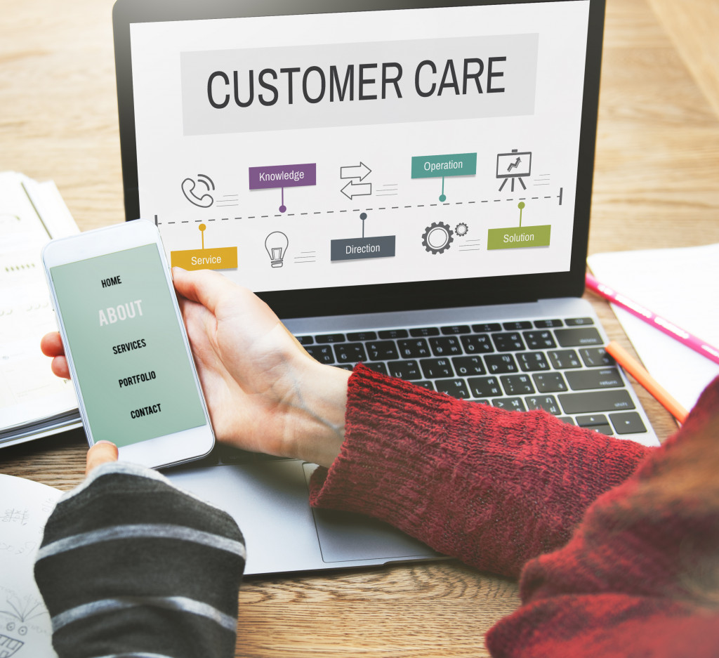 Providing quality customer service online
